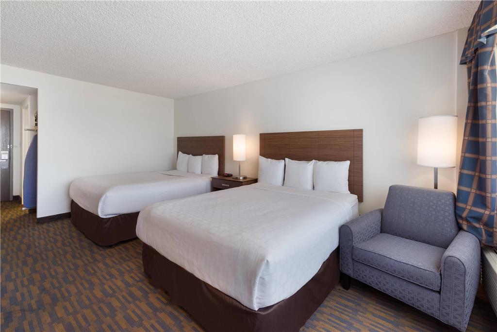 Clarion Hotel Concord Walnut Creek - photo 10