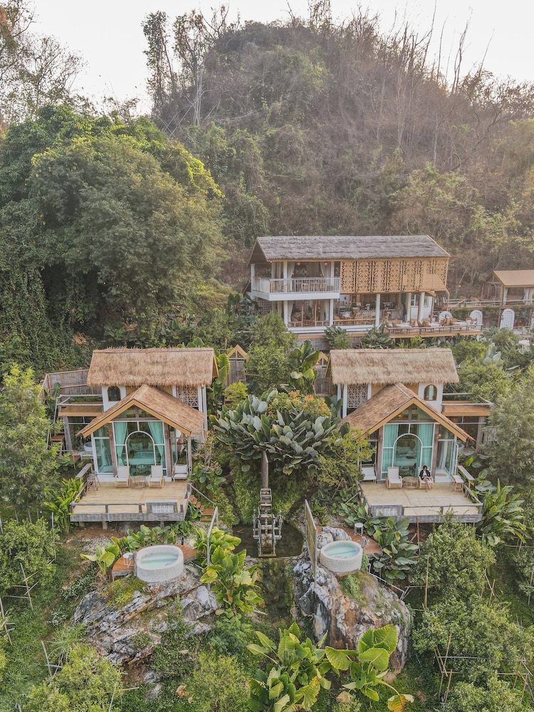 Akha PhamiO — Mae Sai — photo 5