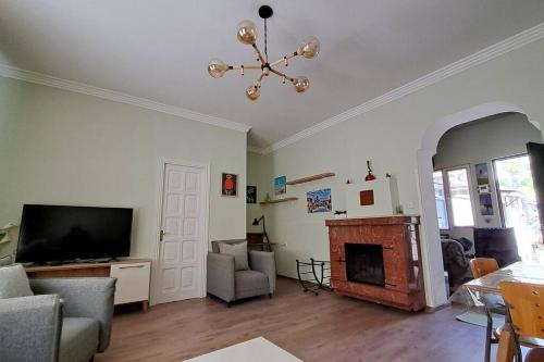 Flat 22