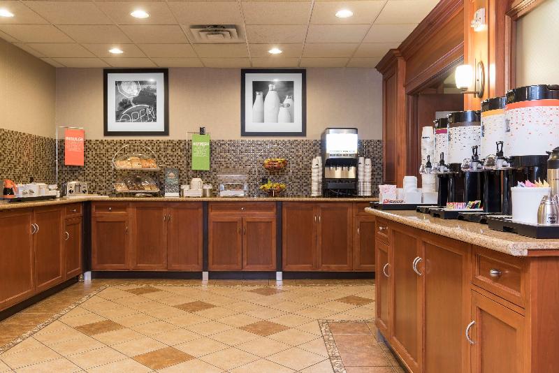 Hampton Inn & Suites East Lansing Okemos - photo 110