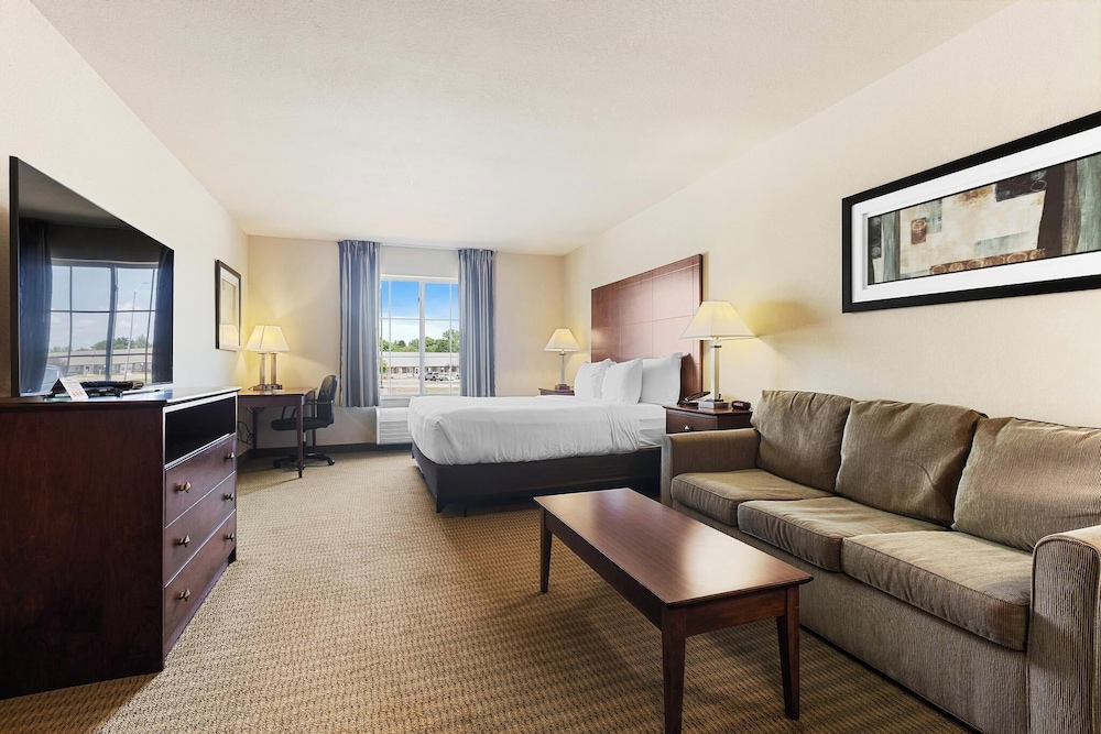 Cobblestone Hotel & Suites Knoxville - photo 9