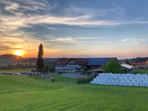 Schädlerhof - carbon neutral hotel in Oberstaufen