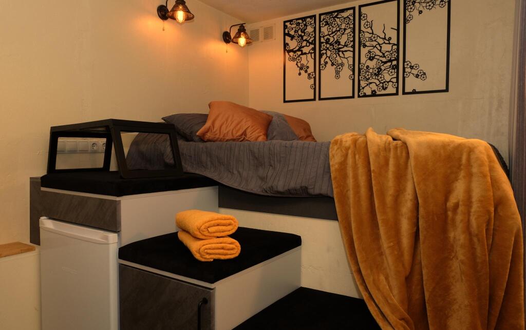 Silver Age Apartments 21043407 — Novaya Usman