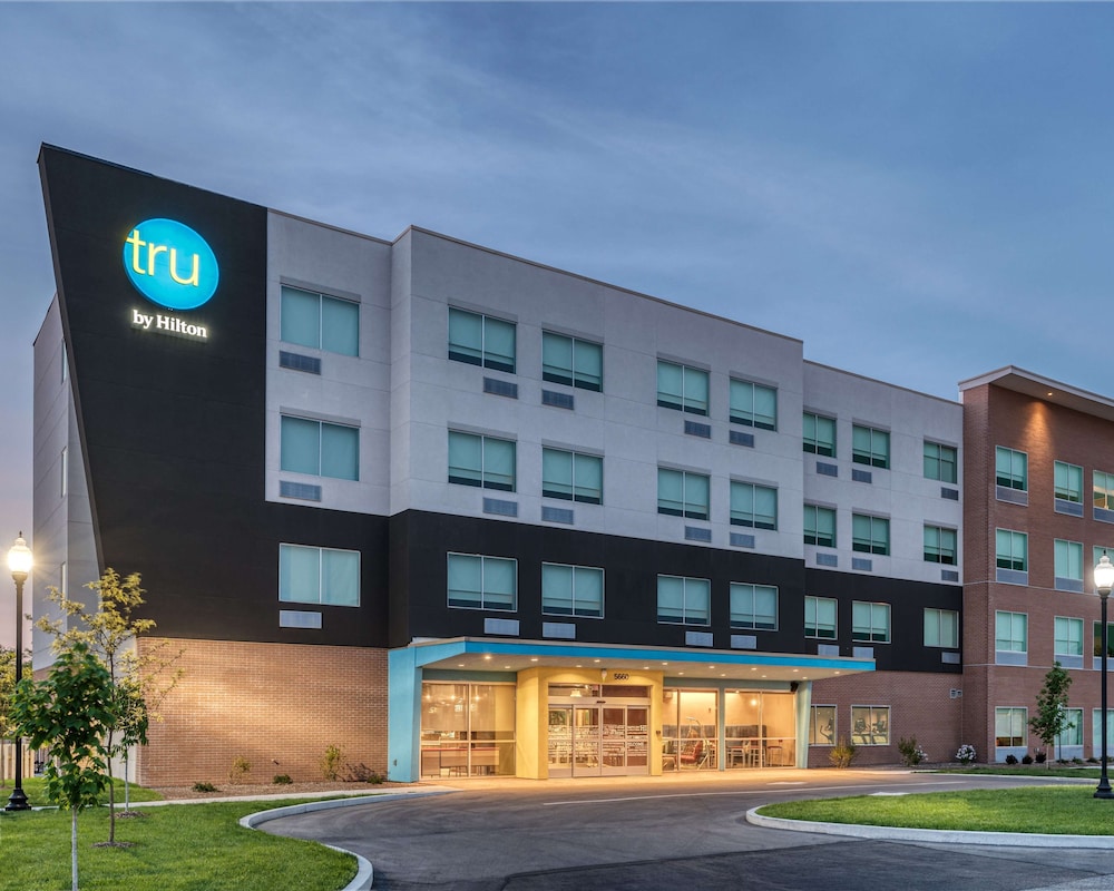 Tru by Hilton Indianapolis Lawrence - featured photo