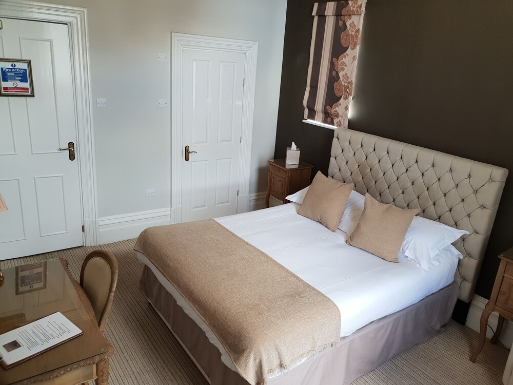 The Station Bar Grill & Rooms — Clitheroe — photo 2