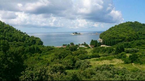 Lučice 2026 Petrovac Prijevorac Bb Apartment Oxana Stan 1 — 4-Star Luxury Hotel in Petrovac Na Moru, Montenegro