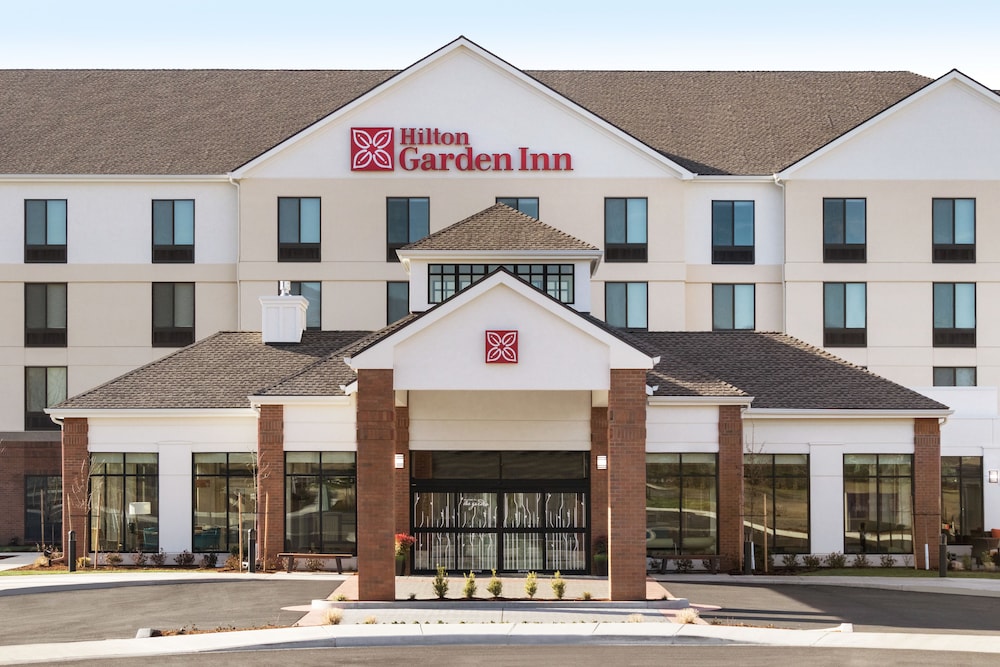 Hilton Garden Inn Medford OR - photo 37