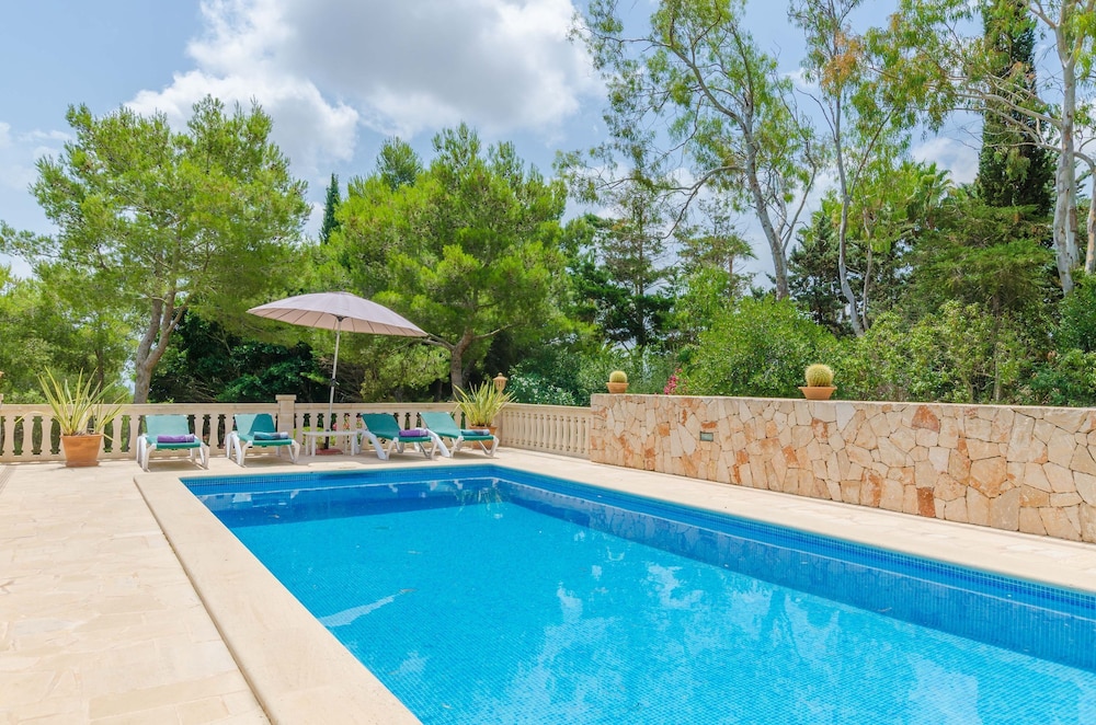Franca - carbon neutral hotel in Felanitx