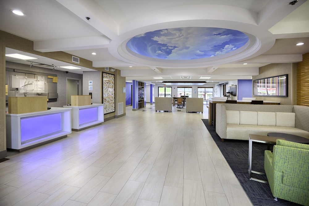 Holiday Inn Express Hotel & Suites Jacksonville South by IHG - photo 43
