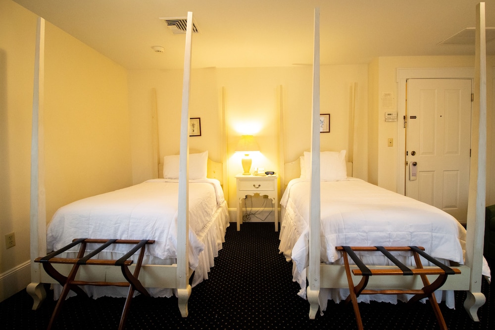 Delamater Inn - photo 34