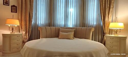 Elegant Tsimiski Neoclassical Apartment — 4-Star Luxury Hotel in Thessaloniki, Greece