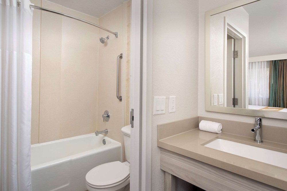 Quality Inn Atlantic Beach Mayo Clinic Jax Area - photo 34
