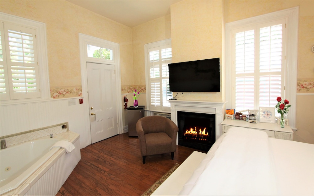 Napa Inn - photo 39
