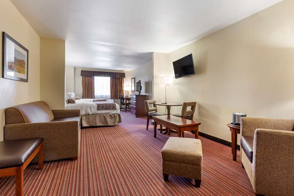 Best Western Plus Sparta Trail Lodge - photo 25
