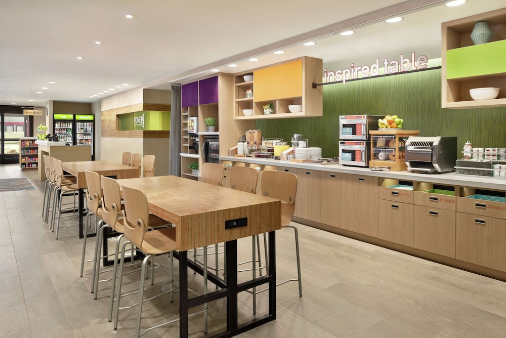 Home2 Suites by Hilton Bismarck - photo 41