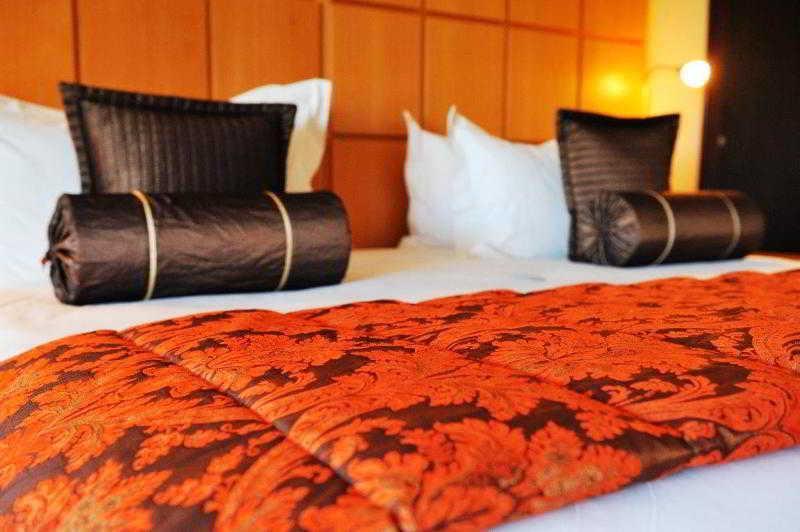 Lions View Villa Kwantu Game Reserve — 5-Star Luxury Hotel in Port Elizabeth, South Africa