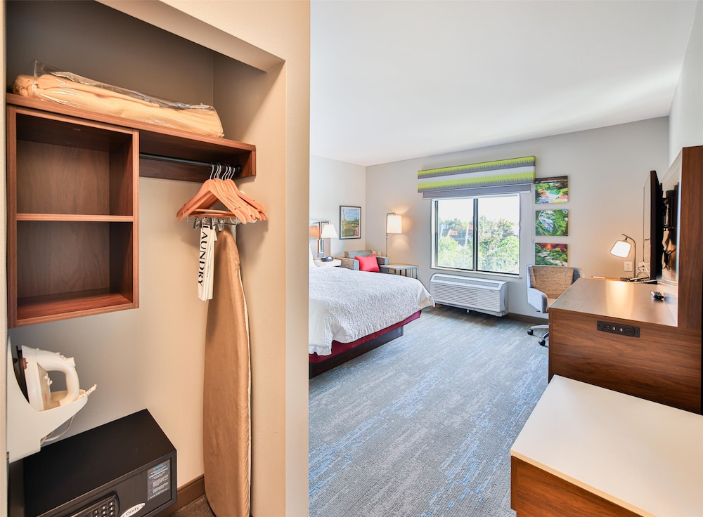 Hampton Inn & Suites Seattle Kent WA - photo 15