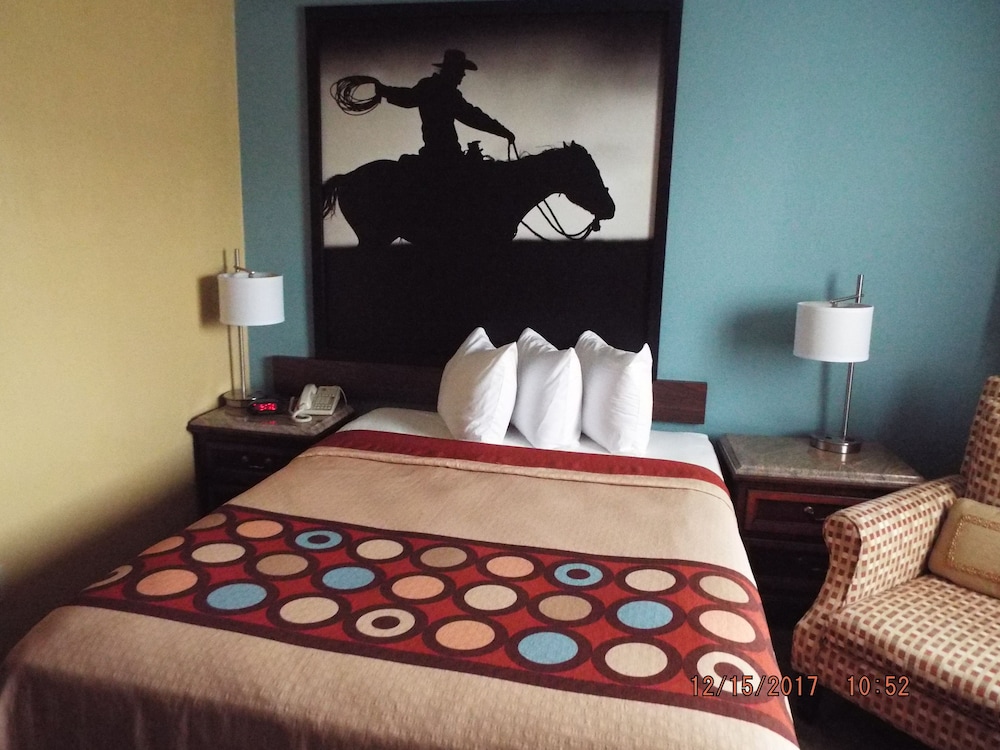 Super 8 by Wyndham Casper East Evansville - photo 15