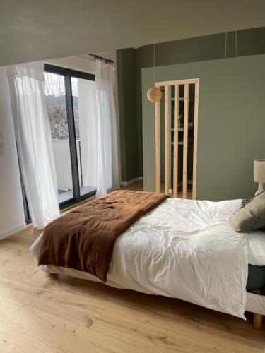 Le Valat — hotel in Saze