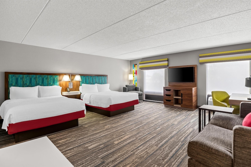 Hampton Inn & Suites Richmond Virginia Center - photo 18