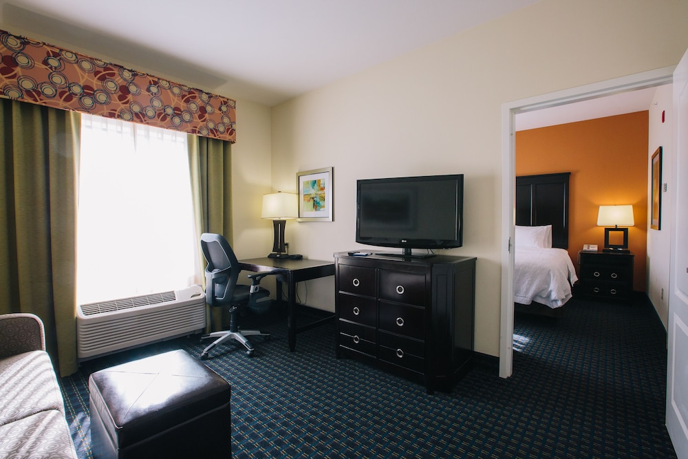 Hampton Inn & Suites Effingham - photo 12