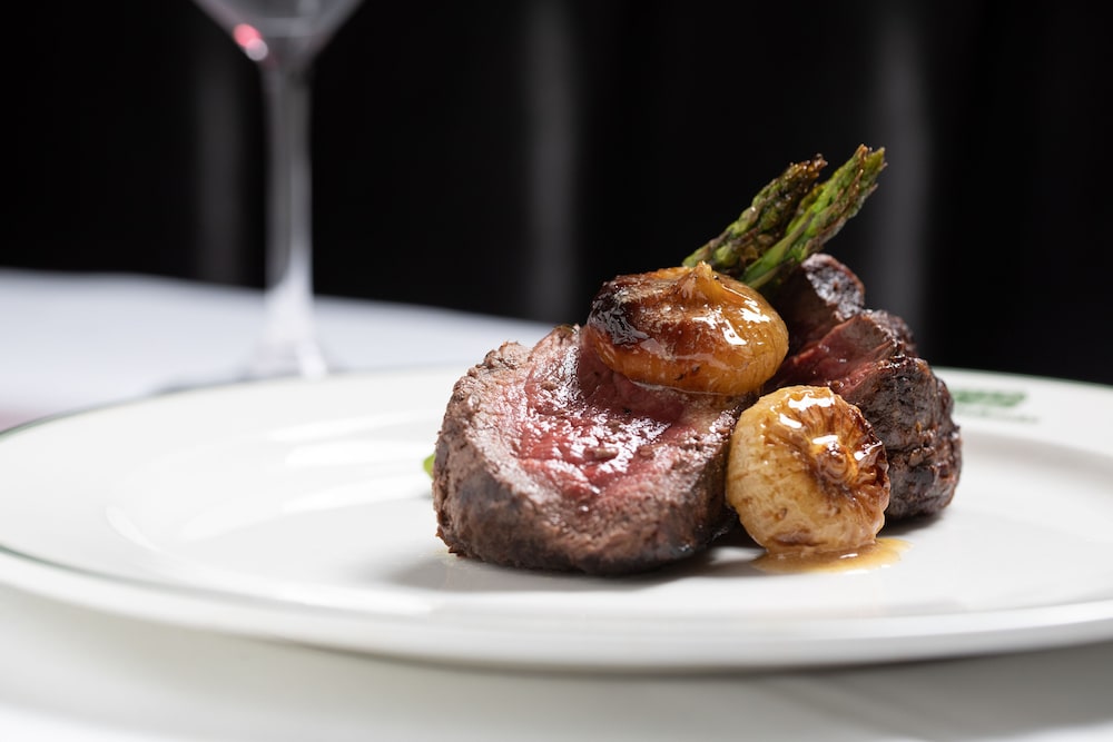 מזון ומשקאות