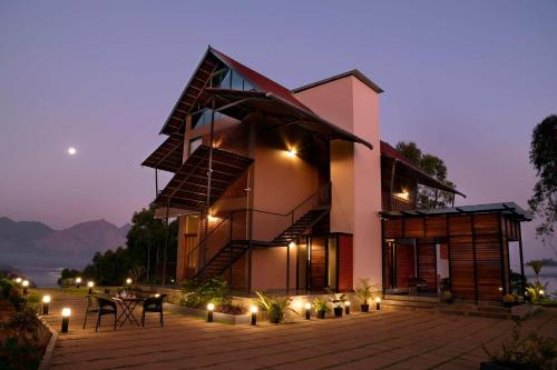 StayVista at Novera 3BHK with Breakfast Near Banasura Dam — 4-Star Luxury Hotel in Kalpatta, India