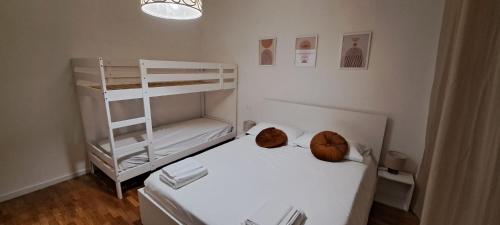 Il Balcone Nel Parco Stanze Con Bagno Privato in San Donato Milanese, Italy