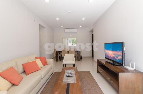 Spacious 2 bedroom apt in Villa Morra — 4-Star Luxury Hotel in Asuncion, Paraguay