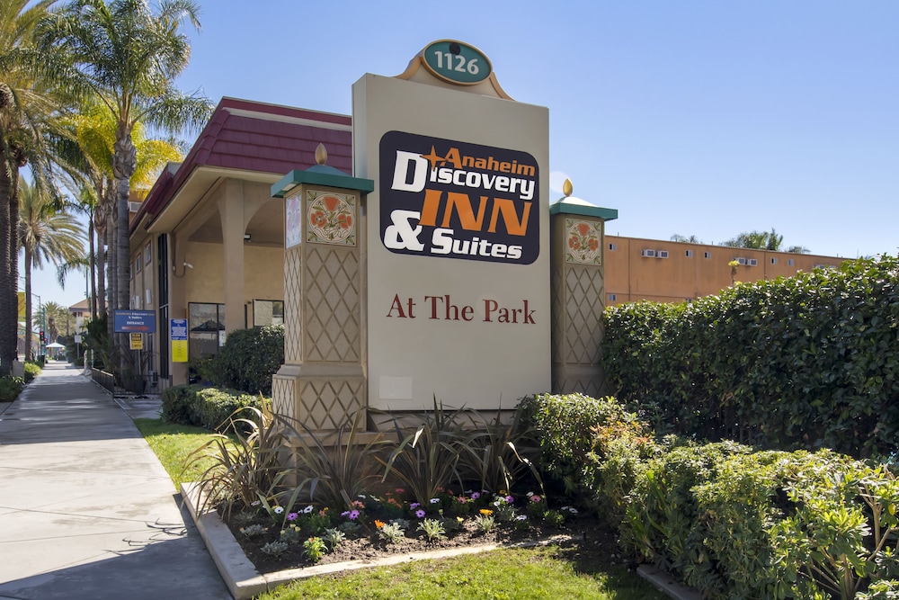 Anaheim Discovery Inn & Suites in Anaheim, United States
