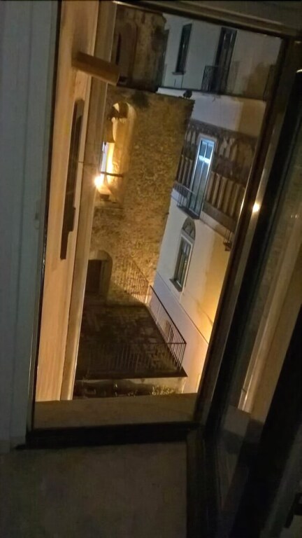 B&B Vicolo dei Sartori — 4-Star Luxury Hotel in Salerno, Italy