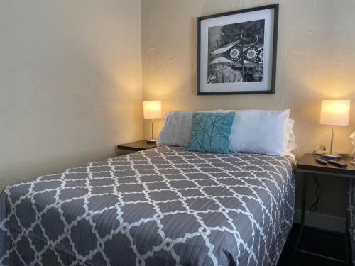 Dayton with 5 Beds Sleeps 10 2 Bedrooms plus WIFI — 4-Star Luxury Hotel in Dayton, United States