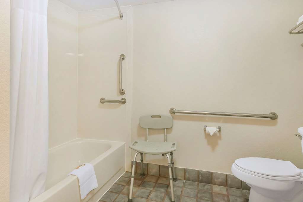 The Riverstone Hotel Charleston Sikeston - photo 26