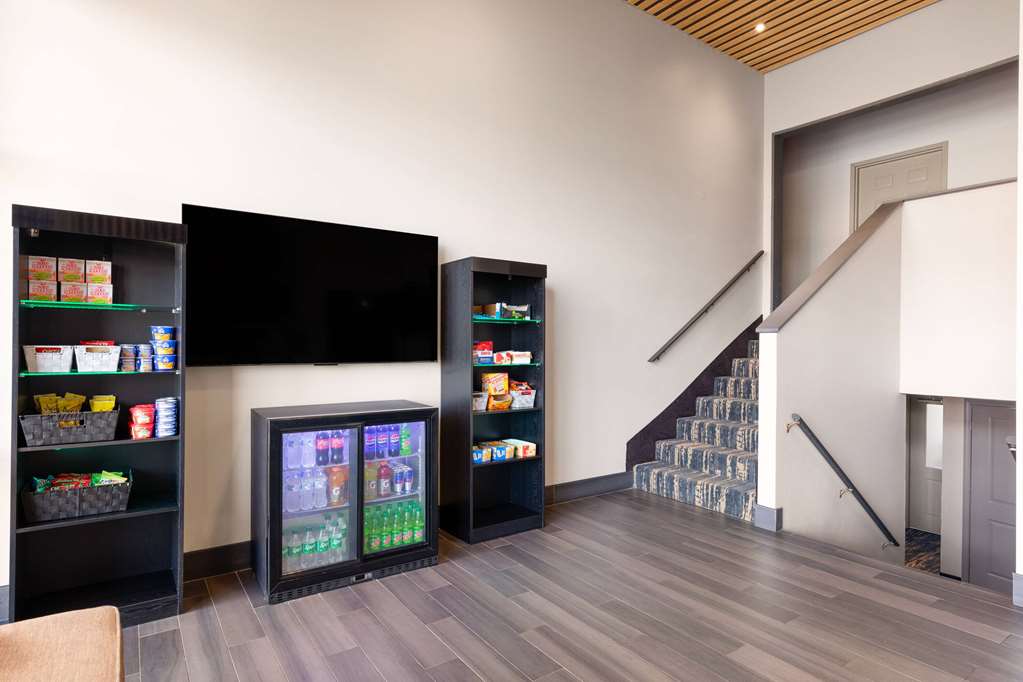 Ramada by Wyndham Studio Suites Dothan - photo 31