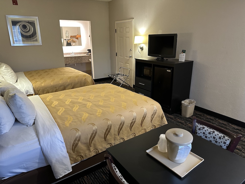 Quality Inn Ashland KY - photo 14