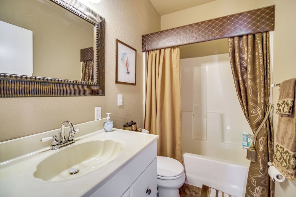 Beach Access & Resort Amenities: Jensen Beach Home - photo 18