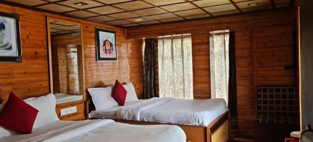 Goroomgo Broadway Annexe Darjeeling in Darjiling, India