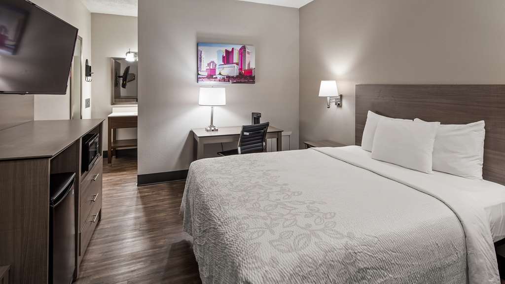 SureStay Hotel by Best Western Findlay - photo 16