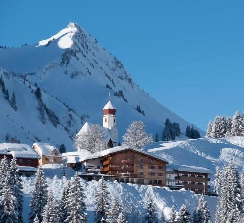 Boutique Hotel die Mittagspitze Superior — hotel in Damuels