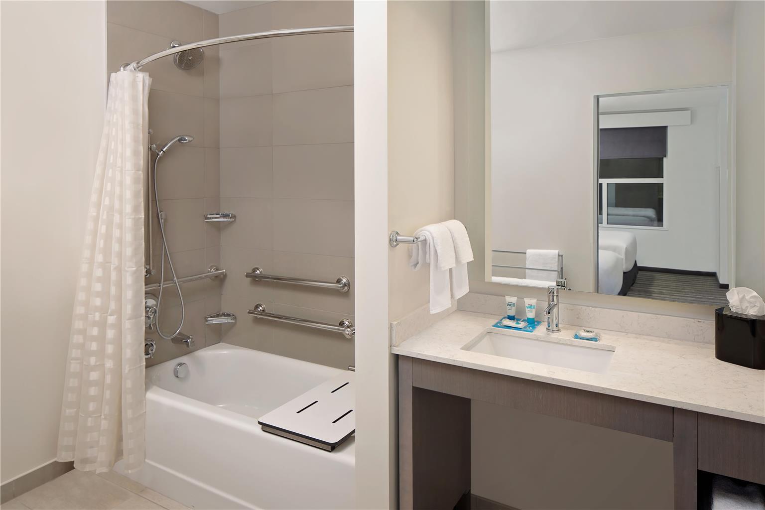 Hyatt House Irvine John Wayne Airport - photo 26