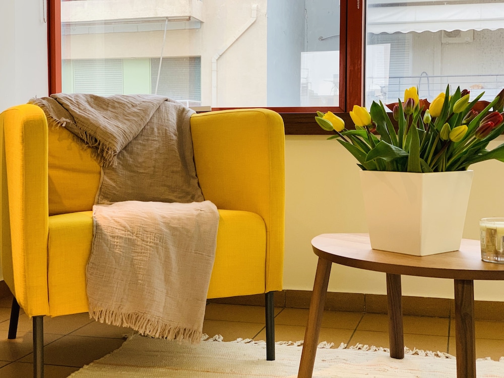 The Hub Athens — hotel in Kallithea