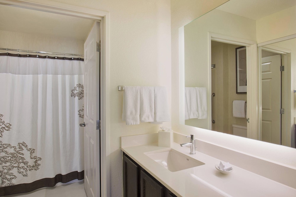 Residence Inn by Marriott Detroit Pontiac Auburn Hills - photo 12