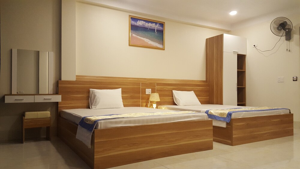 Sky Hotel - carbon neutral hotel in Ha Long