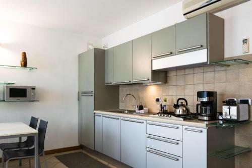 Riva Central Apartment Free Parking — Riva Del Garda — photo 5