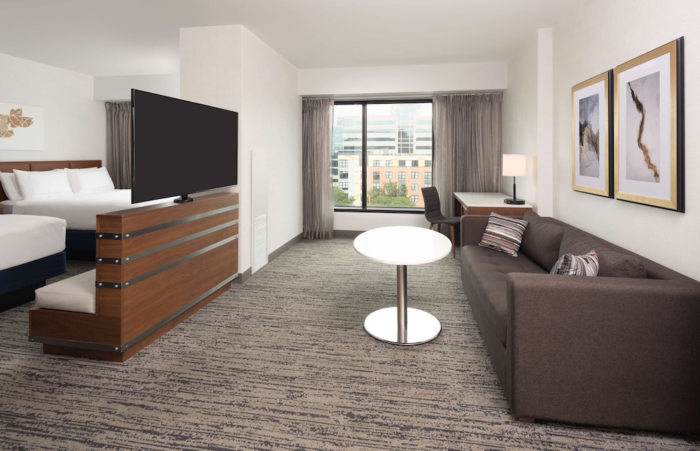 Hilton Fairfax - photo 14