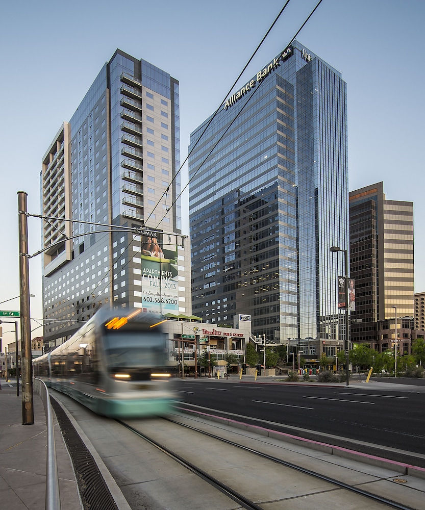 Kimpton Hotel Palomar Phoenix Cityscape by IHG - photo 155