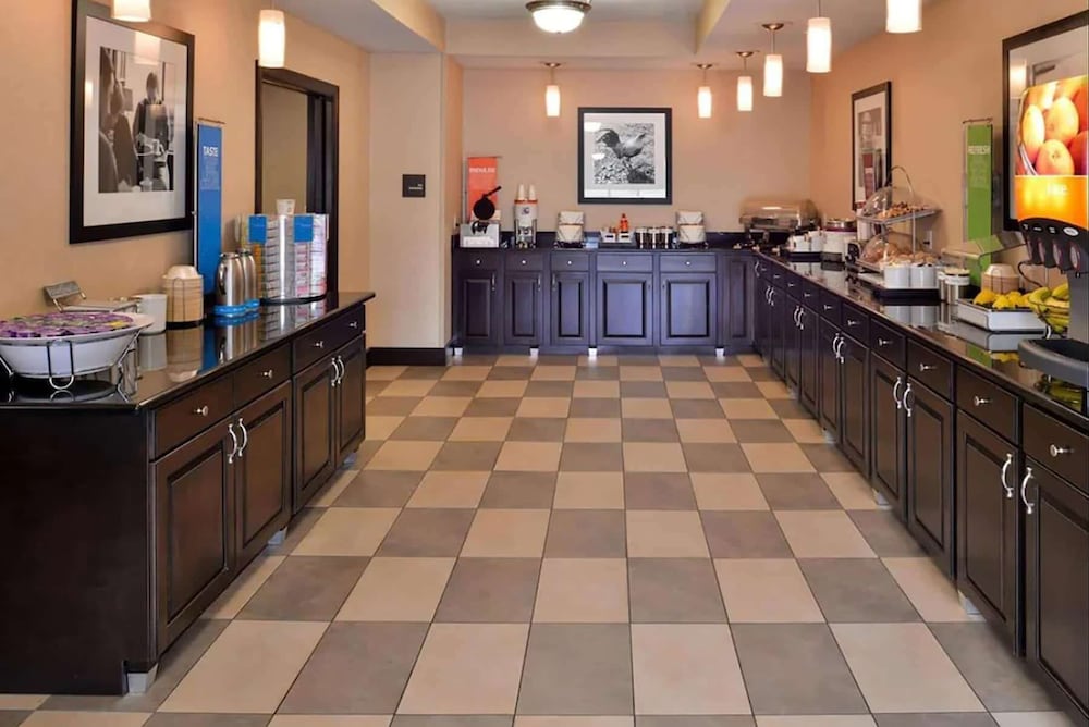 Wingate by Wyndham Steubenville - photo 20