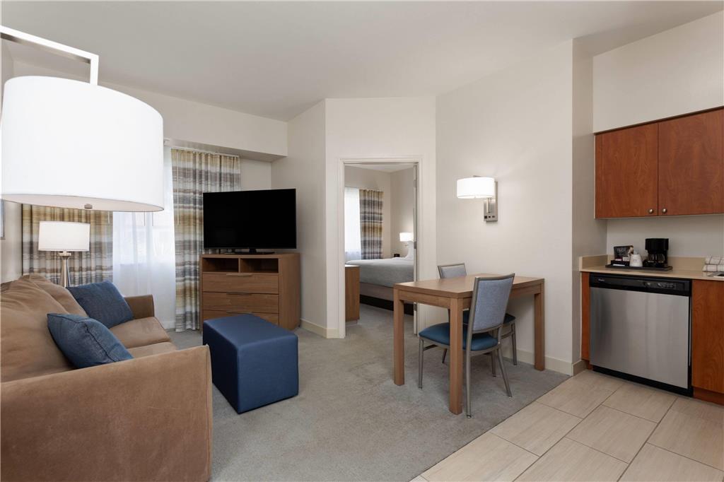 Hawthorn Extended Stay by Wyndham Naples - photo 35