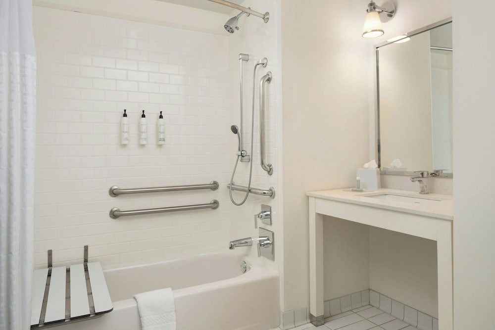 Fairfield Inn & Suites by Marriott Chattanooga - photo 9