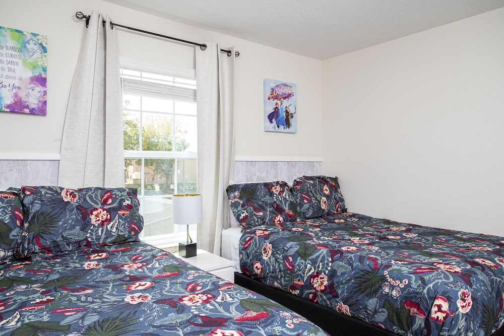 Family Friendly Four Bd w Pool at Storey Lake Resort 5035 - photo 49